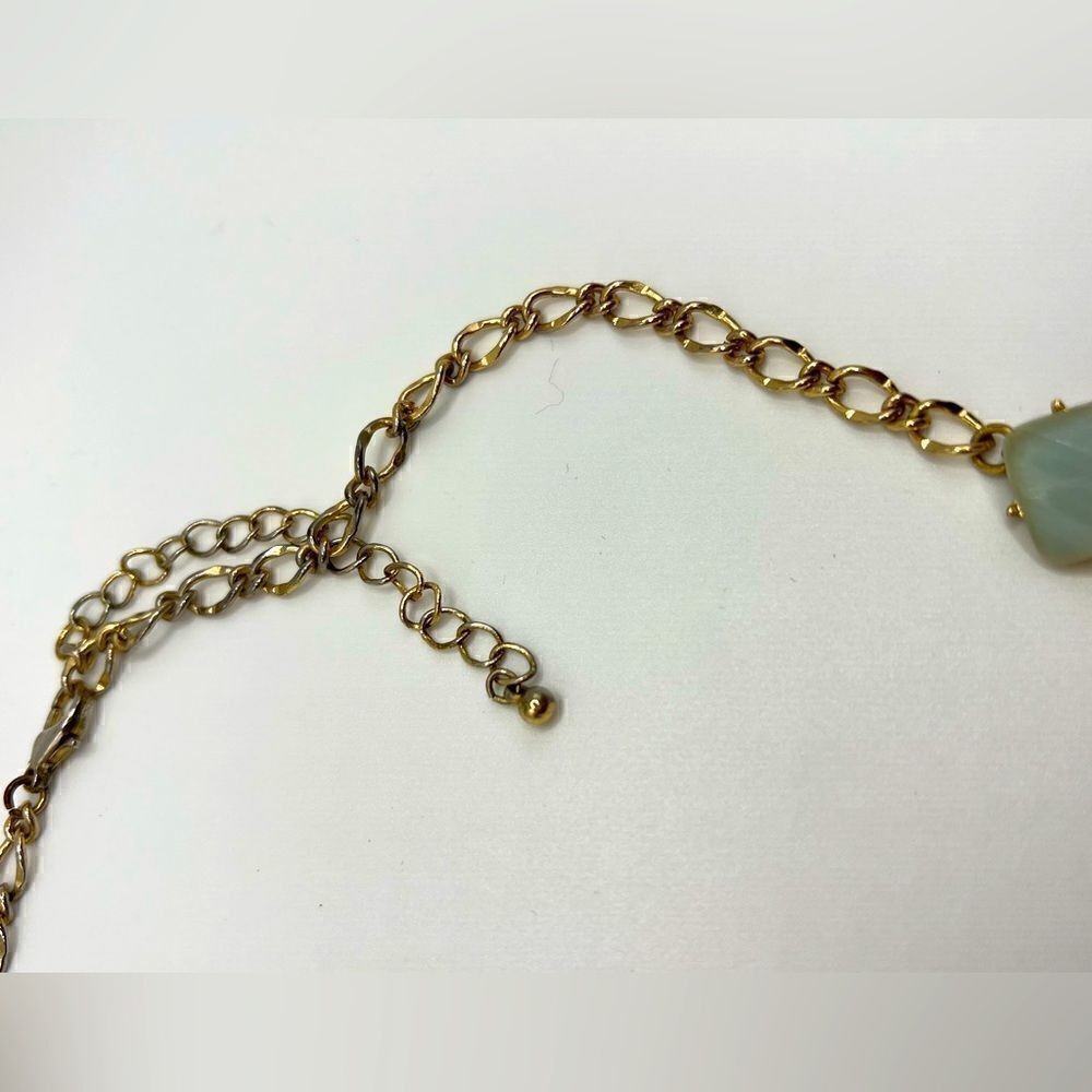 *3/$20* Light green and gold tone statement necklace - Picture 5 of 5